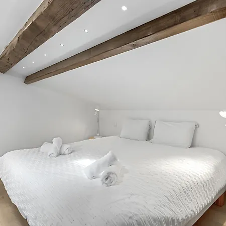 Lejlighed 4 Chambres - Proche Palais - Spacieux