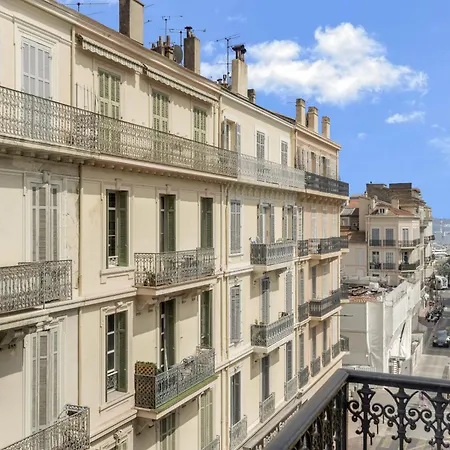 4 Chambres - Proche Palais - Spacieux