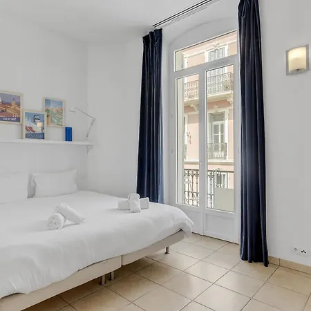 4 Chambres - Proche Palais - Spacieux Lejlighed Cannes