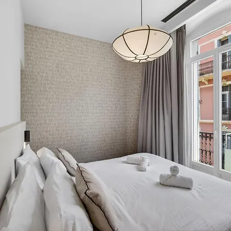 Apartament 4 - Proche Palais - Spacieux *